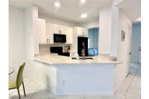 864 Tanbark Drive, Naples, FL 34108 - MLS#225083453