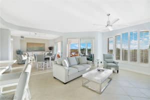 4811 Island Pond Ct 302, Bonita Springs