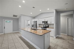 18428 Heather Road, Fort Myers, FL 33967 - MLS#225083474