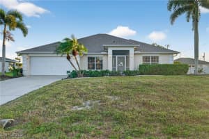 2004 23rd Terrace, Cape Coral, FL 33993 - MLS#225083485