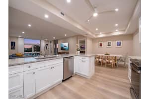 400 Park Shore Drive, Naples, FL 34103 - MLS#225083503