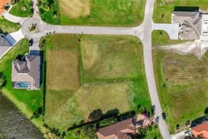 18373 Royal Hammock Boulevard, Naples, FL 34114 - MLS#225083511