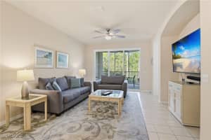 4873 Hampshire Court, Naples, FL 34112 - MLS#225083526