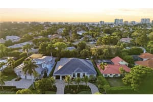 3353 Binnacle Drive, Naples, FL 34103 - MLS#225083530