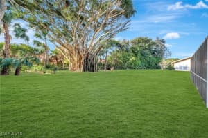 307 Country Club Drive, Naples, FL 34110 - MLS#225083556