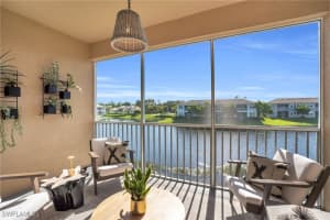 4595 Arboretum Cir 203, Naples