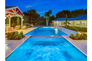 624 Ridge Drive, Naples, FL 34108 - MLS#225083611