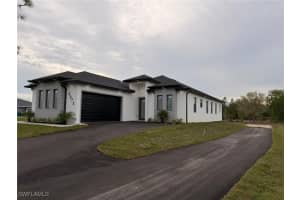 4875 EVERGLADES Boulevard, Naples, FL 34120 - MLS#225083640