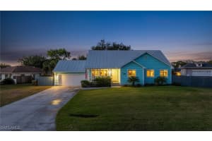 20520 Pine Tree Ln, Estero 20520 Pine Tree Ln, Estero