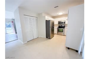 4661 5th Avenue, Naples, FL 34119 - MLS#225083702