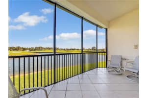 8633 Champions Point, Naples, FL 34113 - MLS#225083714