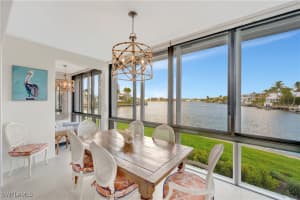 2258 Gulf Shore Boulevard, Naples, FL 34102 - MLS#225083797