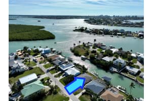 144 San Salvador St, Naples