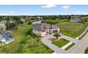 609 Monaco Drive, Punta Gorda, FL 33950 - MLS#225083883