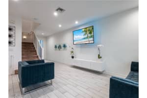 7592 Morgan Way, Naples, FL 34119 - MLS#225083884