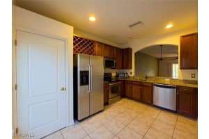 1044 Sleepy Oak Drive, Zephyrhills, FL 33543 - MLS#225083891