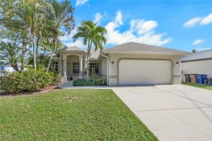 2082 Tobago Circle, Fort Myers, FL 33905 - MLS#225083913