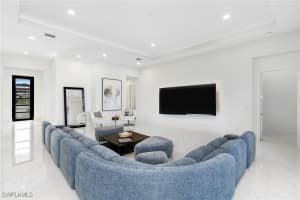 9675 Moonflower Court, Naples, FL 34110 - MLS#225083939