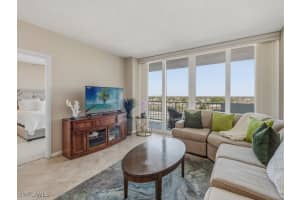 140 Seaview Court, Marco Island, FL 34145 - MLS#225083948