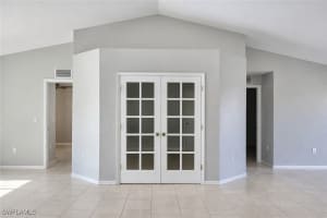 528 Peerless Circle, Lehigh Acres, FL 33974 - MLS#225083978