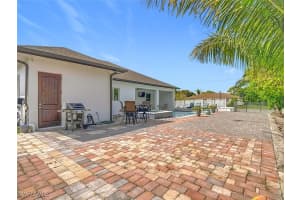 1806 41st Street, Naples, FL 34116 - MLS#225083987