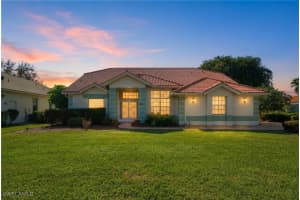 307 Lambton Ln, Naples