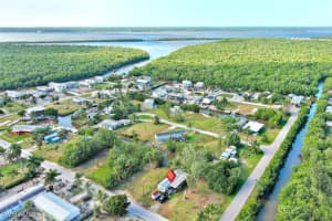 103 Egret Avenue, Everglades City, FL 34139 - MLS#225083999