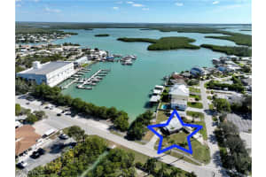 101 Pago Pago Drive, Naples, FL 34113 - MLS#225084005