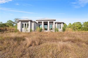 2319 54th Ave Ne, Naples