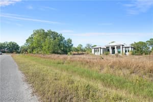 2319 54th Avenue, Naples, FL 34120 - MLS#225084023