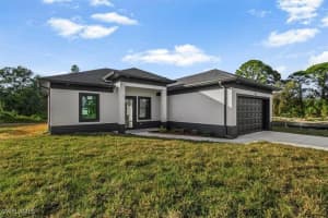 766 Bianca Avenue, Lehigh Acres, FL 33974 - MLS#225084048