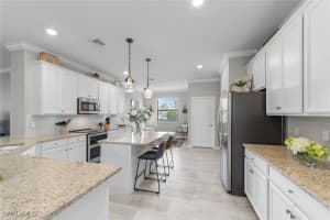 19780 Beverly Park Road, Estero, FL 33928 - MLS#225084078