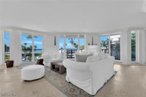 4901 Gulf Shore Boulevard, Naples, FL 34103 - MLS#225084101