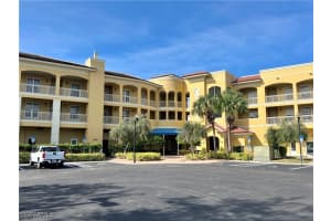 5068 Annunciation Cir 4211, Ave Maria