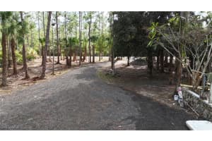 4275 4th Avenue, Naples, FL 34120 - MLS#225084119