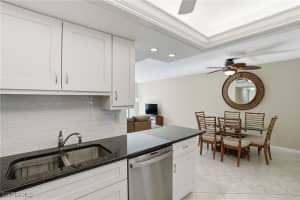 440 Seaview Court, Marco Island, FL 34145 - MLS#225084121