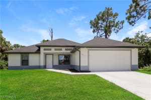 3741 Kittyhawk Dr, Fort Myers