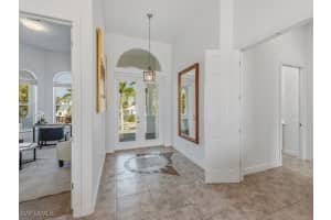 524 Spinnaker Drive, Marco Island, FL 34145 - MLS#225084140