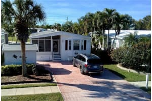 1299 Silver Lakes Boulevard, Naples, FL 34114 - MLS#225084173