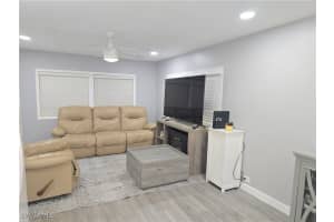 9 Moonstone Circle, Naples, FL 34112 - MLS#225084189