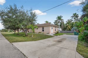 3920 10th Street, Naples, FL 34103 - MLS#225084225