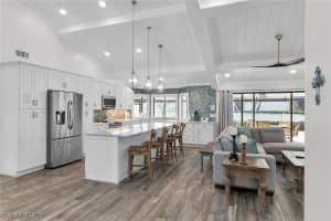 34 Tahiti Road, Marco Island, FL 34145 - MLS#225084249