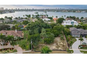 720 Inlet Drive, Marco Island, FL 34145 - MLS#225084307