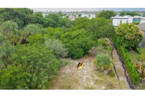 720 Inlet Drive, Marco Island, FL 34145 - MLS#225084307