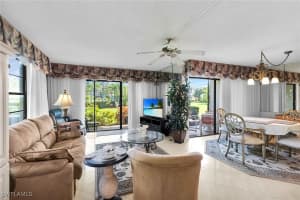 657 Seaview Court, Marco Island, FL 34145 - MLS#225084308