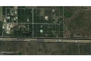  Blackburn RD, Naples, FL 34117 - MLS#225084326