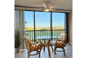 57 High Point Cir W 201, Naples