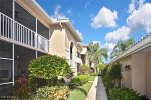 3685 BUTTONWOOD Way, Naples, FL 34112 - MLS#225084367