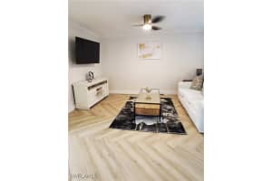 975 9th Avenue, Naples, FL 34102 - MLS#225084378