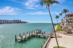 60 Pelican Street, Naples, FL 34113 - MLS#225084408